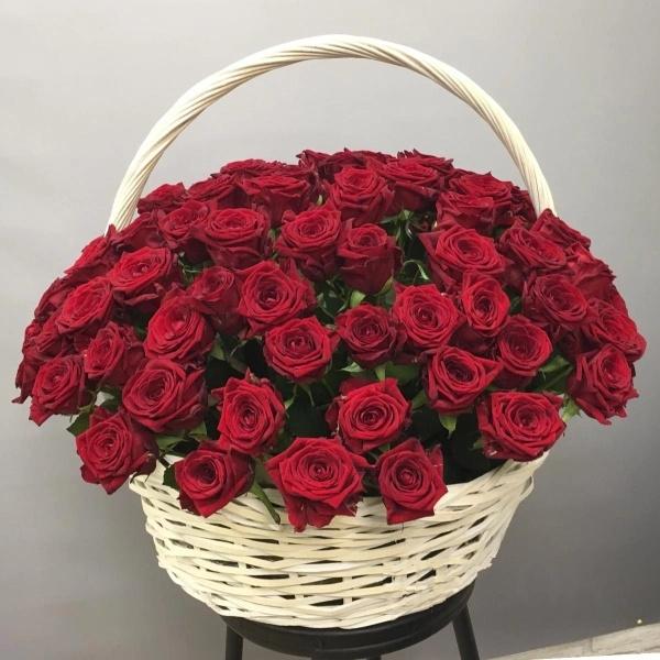 Корзина с 115 розами Артикул  256414ufa
